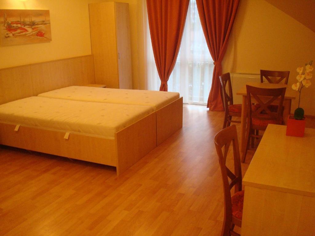 Carpe Diem Apartment Hajdúszoboszló الغرفة الصورة