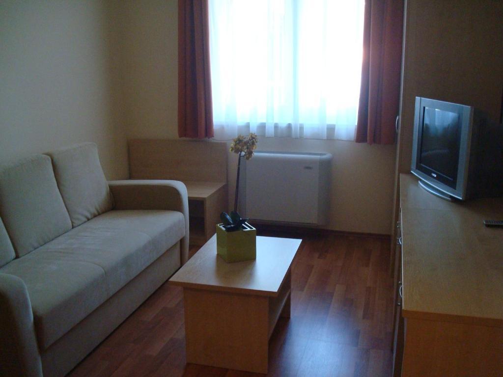 Carpe Diem Apartment Hajdúszoboszló الغرفة الصورة
