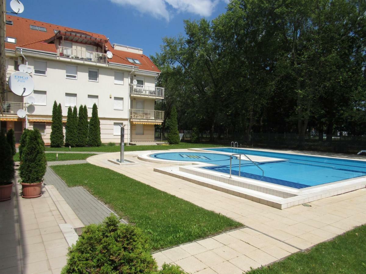 Carpe Diem Apartment Hajdúszoboszló المظهر الخارجي الصورة